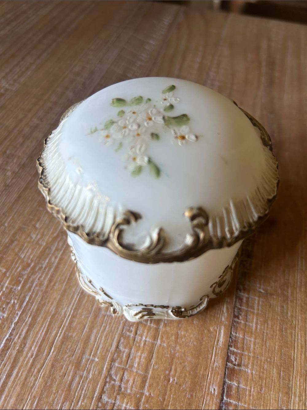 Antique Dithridge Hand Painted Floral Milk Glass Trinket Jar - Picture 6 of 13